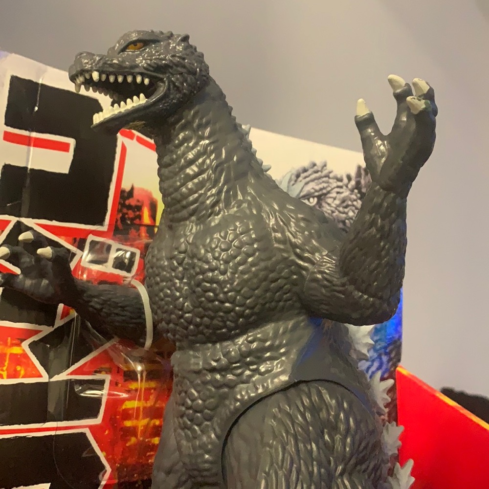 11" Classic Godzilla (2004) Figure